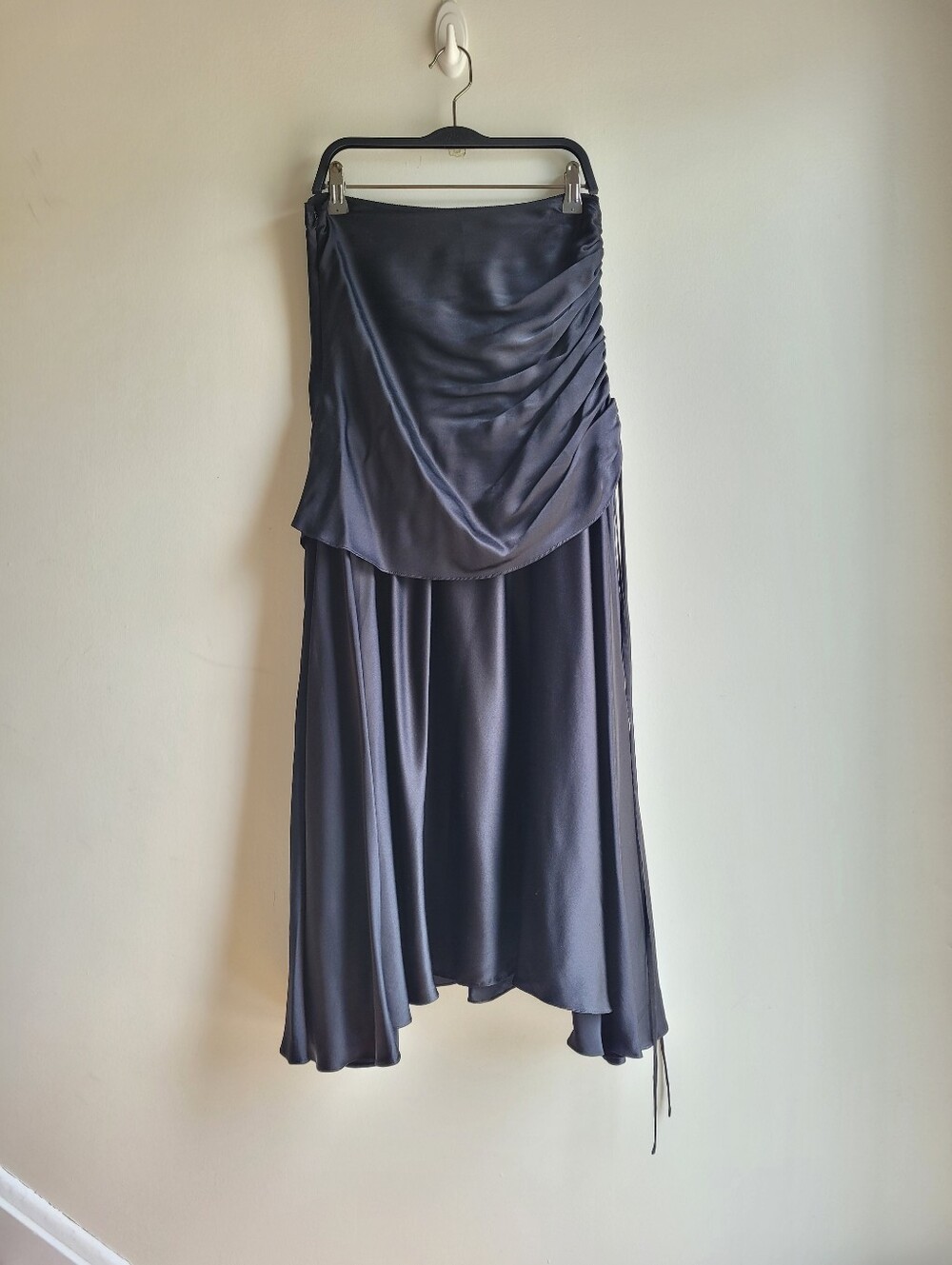 NWOT AMUR Satin Ruched Black Overlay Midi Flowy Skirt 4